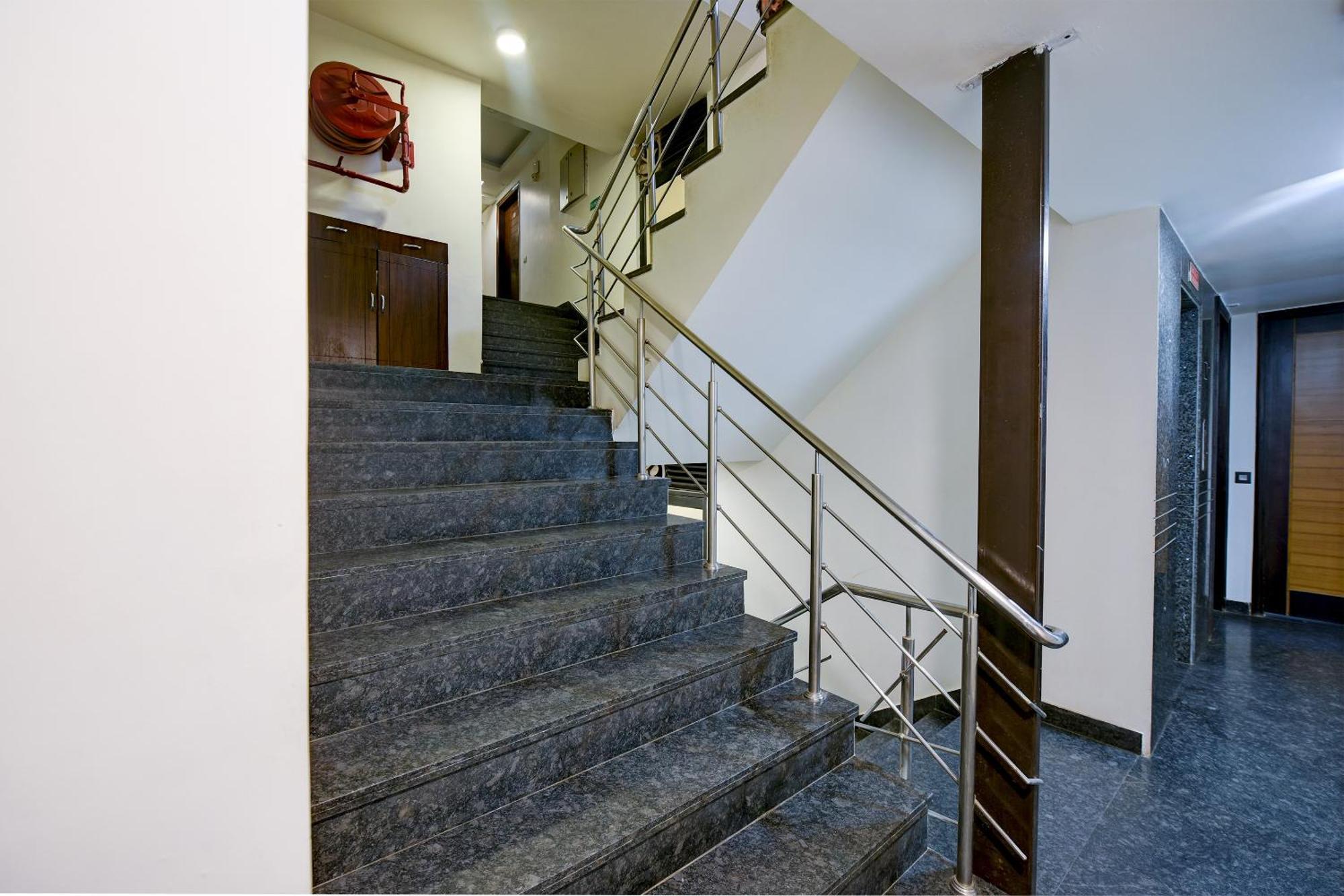 Hotel Sohana Palace Near New Delhi Railway Station And Connaught Place Bagian luar foto
