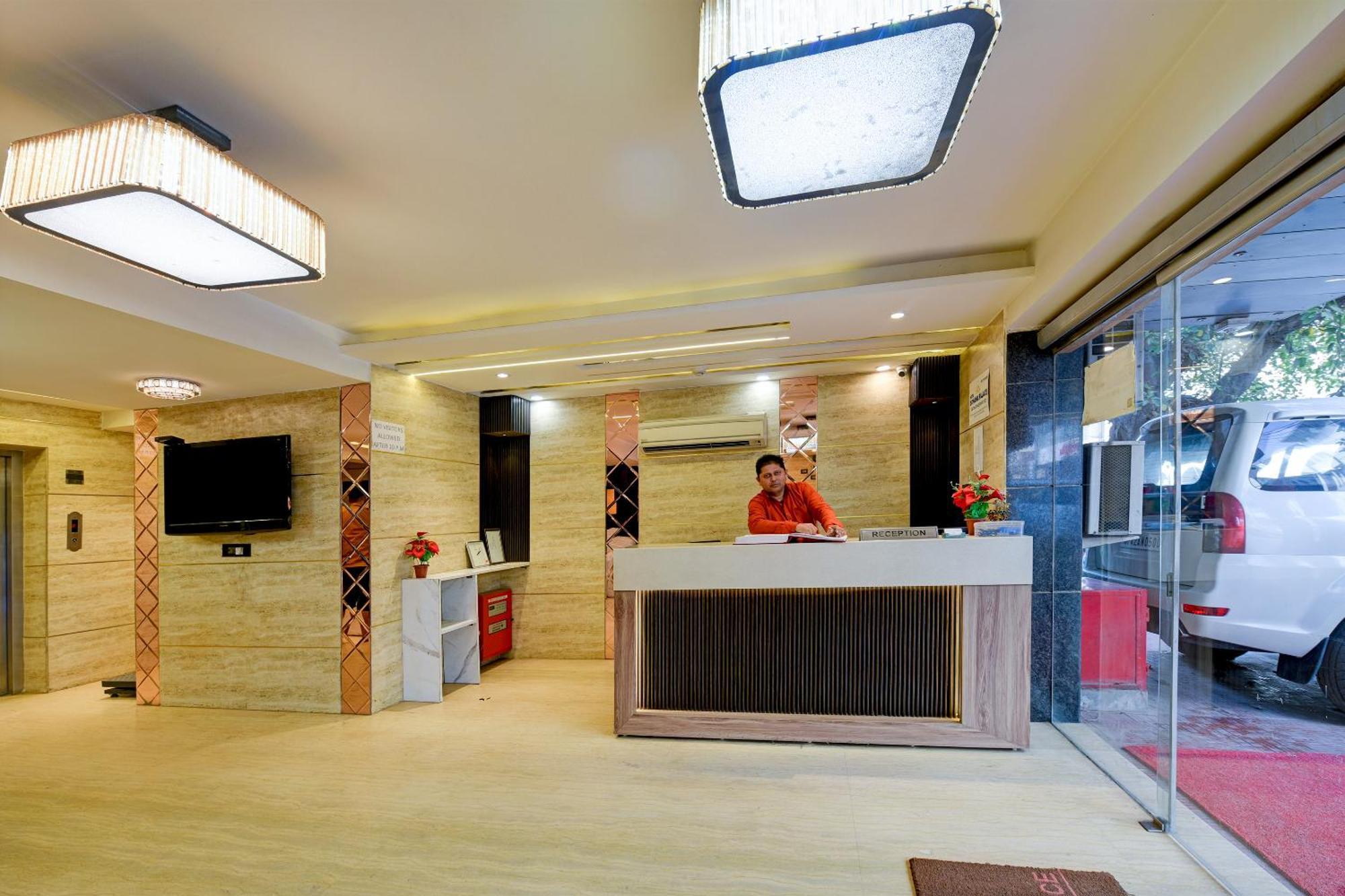 Hotel Sohana Palace Near New Delhi Railway Station And Connaught Place Bagian luar foto
