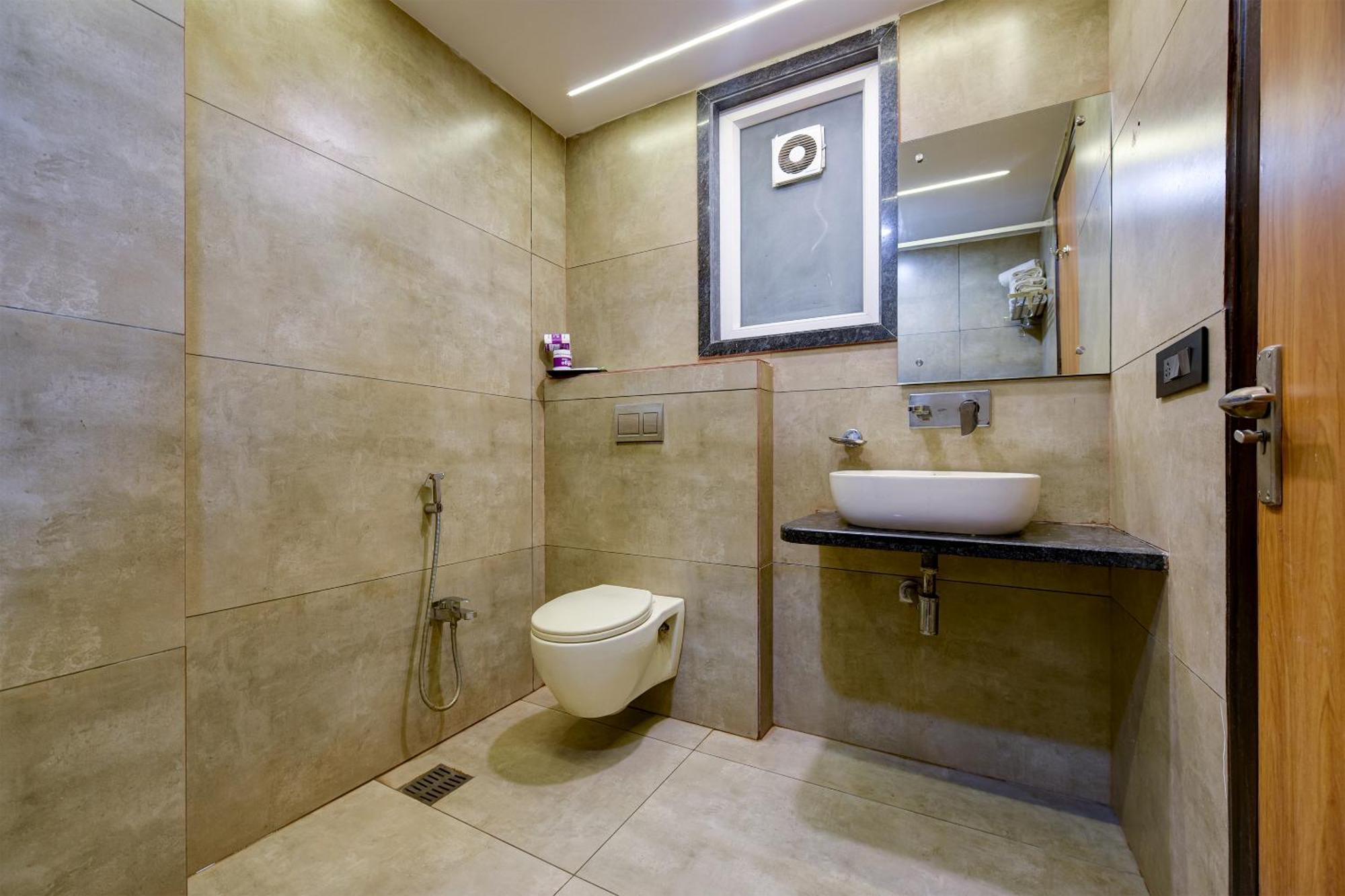 Hotel Sohana Palace Near New Delhi Railway Station And Connaught Place Bagian luar foto