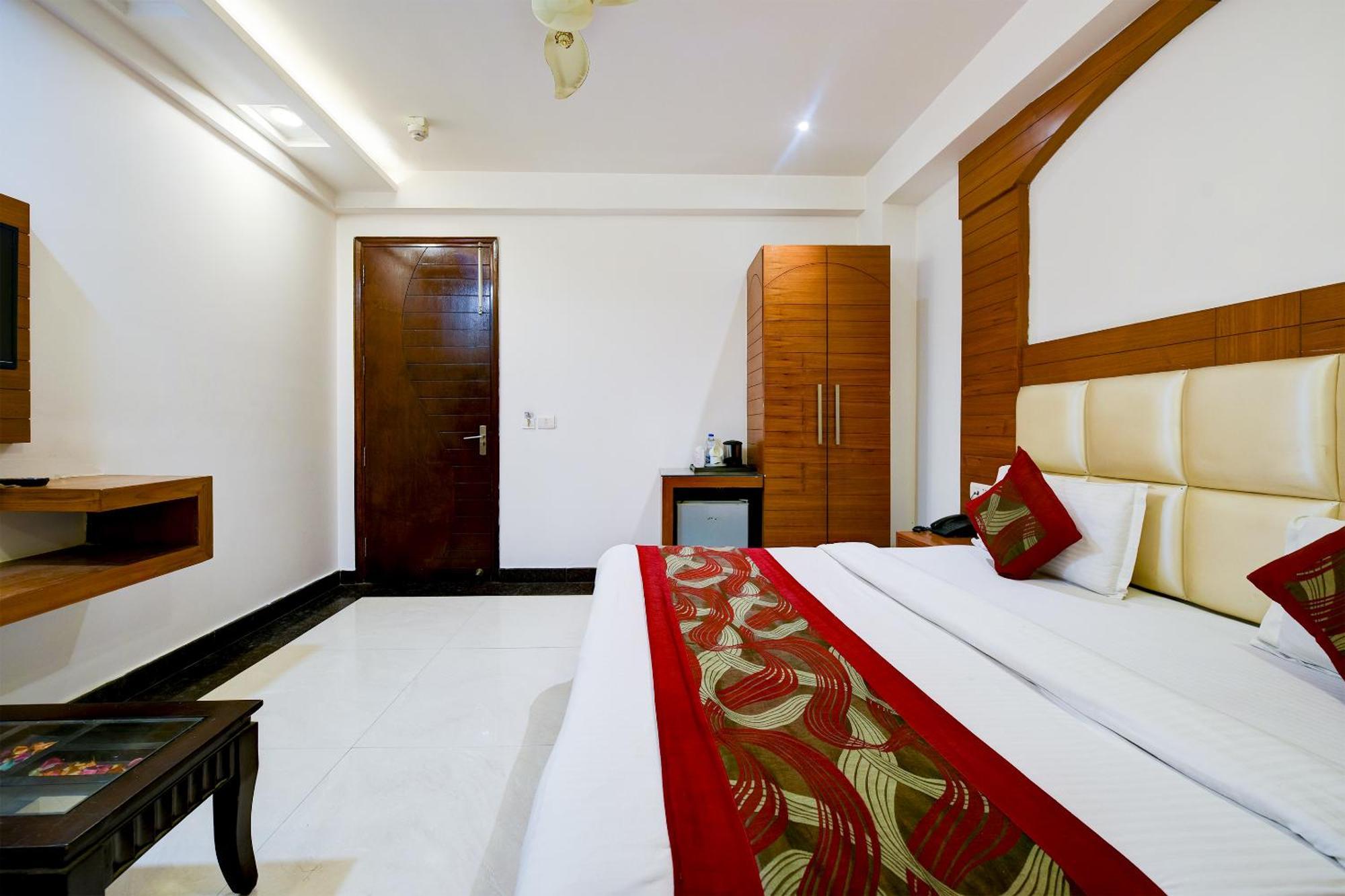 Hotel Sohana Palace Near New Delhi Railway Station And Connaught Place Bagian luar foto