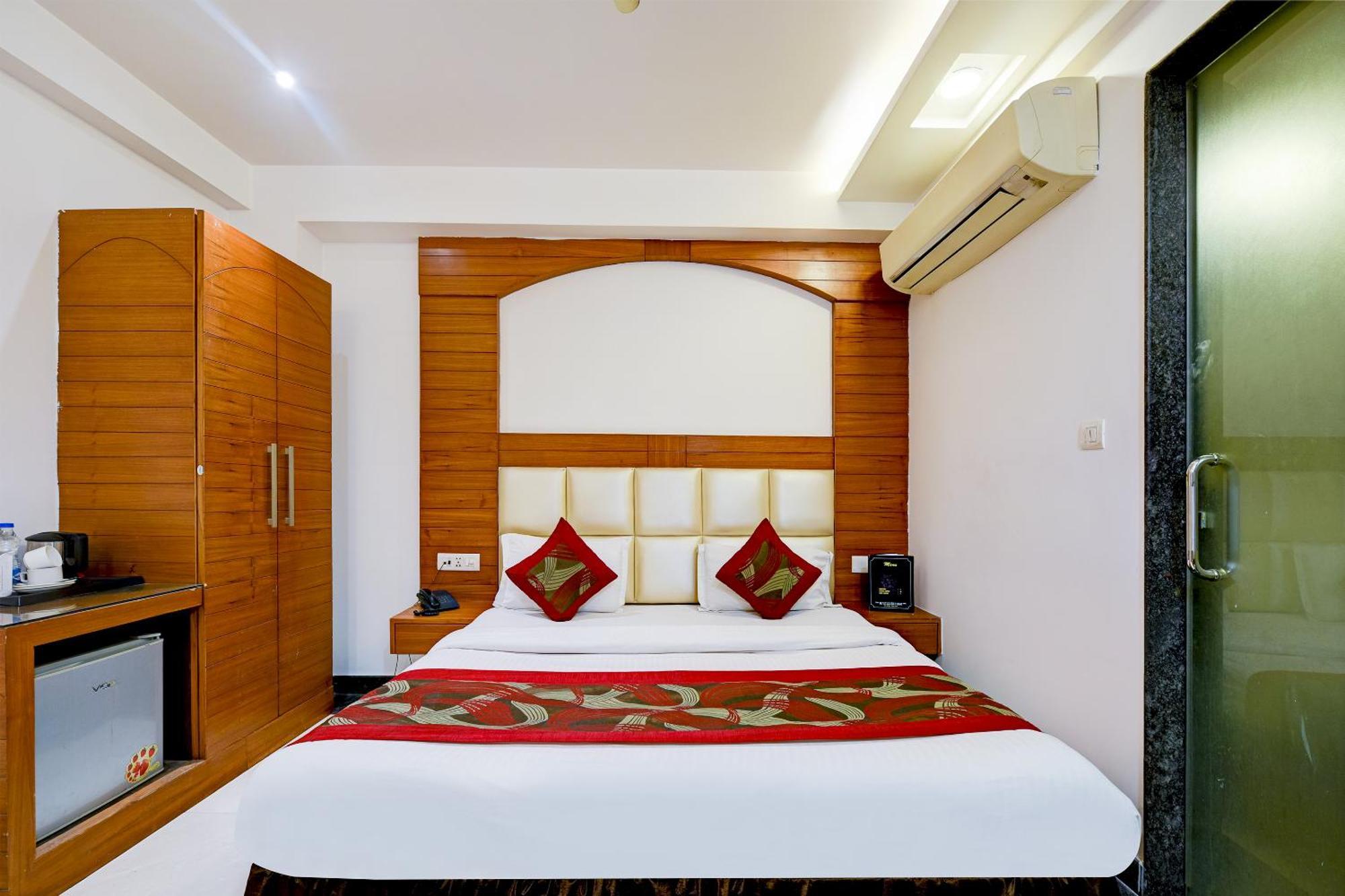 Hotel Sohana Palace Near New Delhi Railway Station And Connaught Place Bagian luar foto