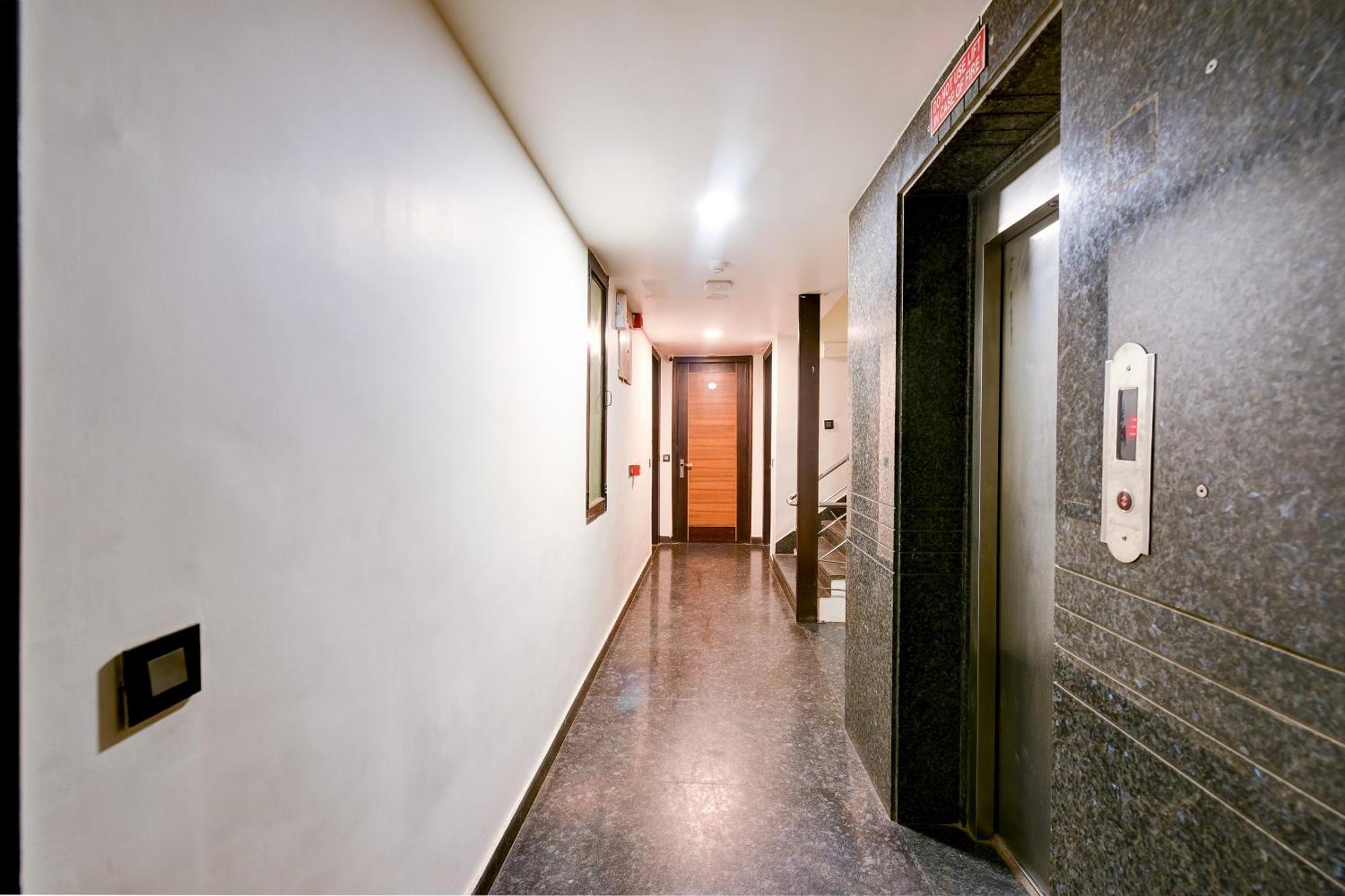 Hotel Sohana Palace Near New Delhi Railway Station And Connaught Place Bagian luar foto
