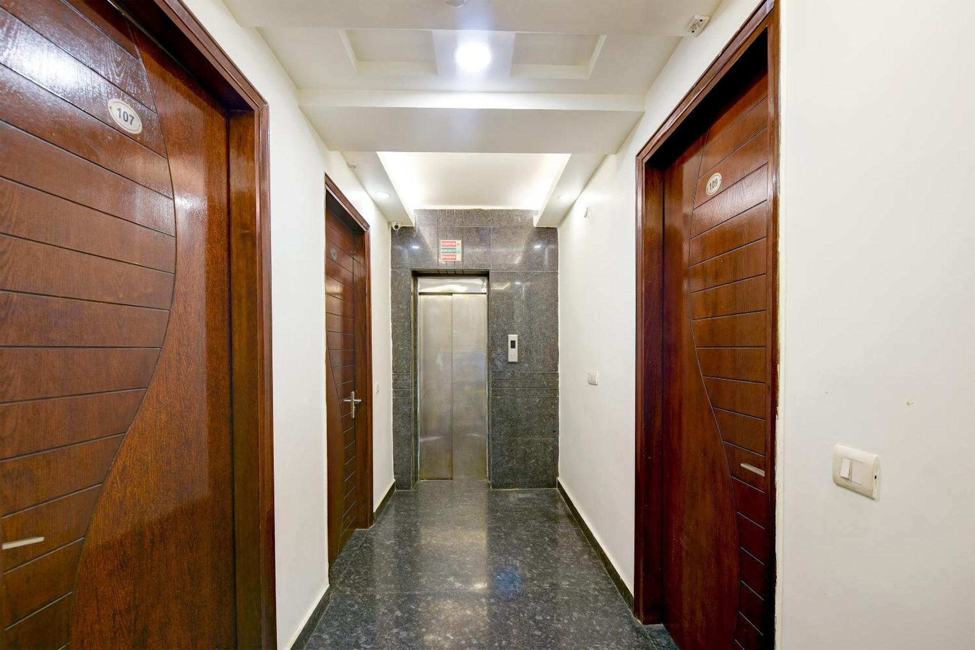 Hotel Sohana Palace Near New Delhi Railway Station And Connaught Place Bagian luar foto